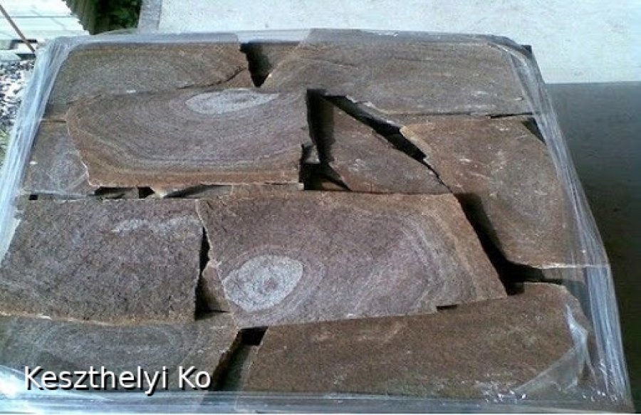 falburkolat,kő falburkolat,lábazati kőburkolat,beltéri kőburkolat,beltéri falburkoló kő,